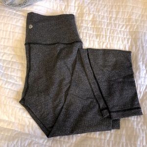 Dark grey Lululemon leggings